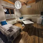 Séjour chez l'habitant Goscinne Kacper Blisko Gondoli-sauna-jacuzzi-grill-klimatyzacja Szczyrk