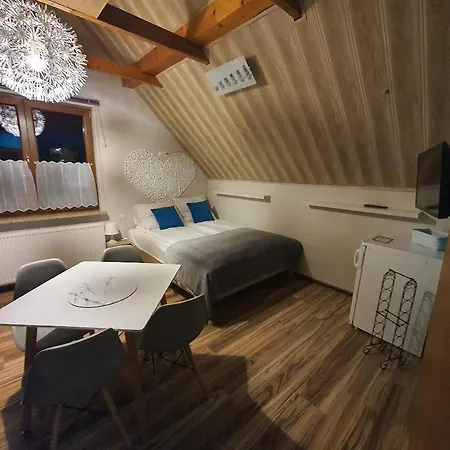Goscinne Kacper Blisko Gondoli-sauna-jacuzzi-grill-klimatyzacja * Szczyrk