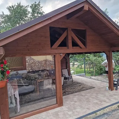 Goscinne Kacper Blisko Gondoli-sauna-jacuzzi-grill-klimatyzacja Séjour chez l'habitant