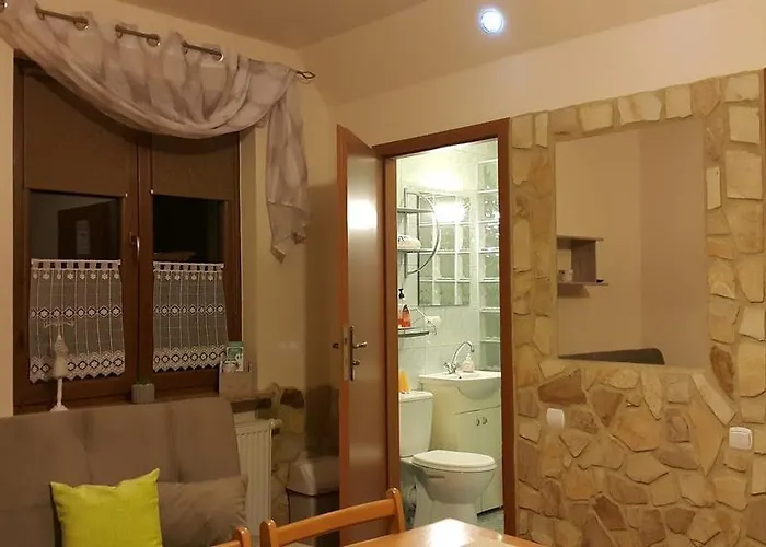 Δωμάτια σε οικογενειακή κατοικία Goscinne Kacper Blisko Gondoli - Sauna *